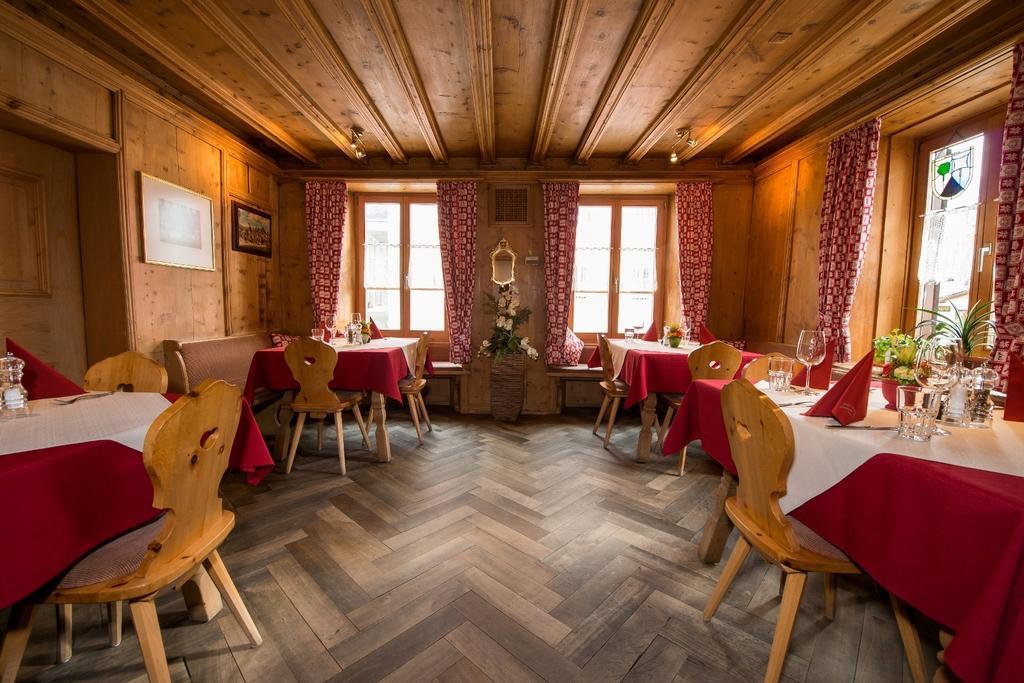 Hotel Crusch Alba Scuol Exterior foto